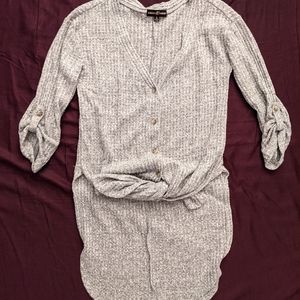 Heather Grey Tie-Front shirt